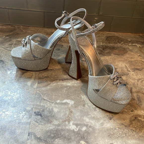 Gianni Bini  Silver Glitter Rhinestone’s Platform Heels main image 7